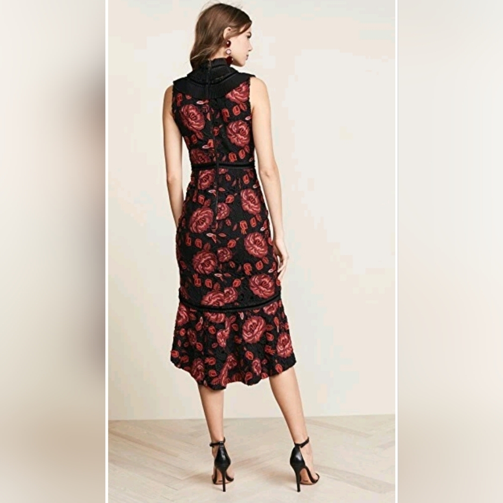 The Alice + Olivia Evelina Lace Rose Mermaid Dress Size 6 - Picture 5 of 16